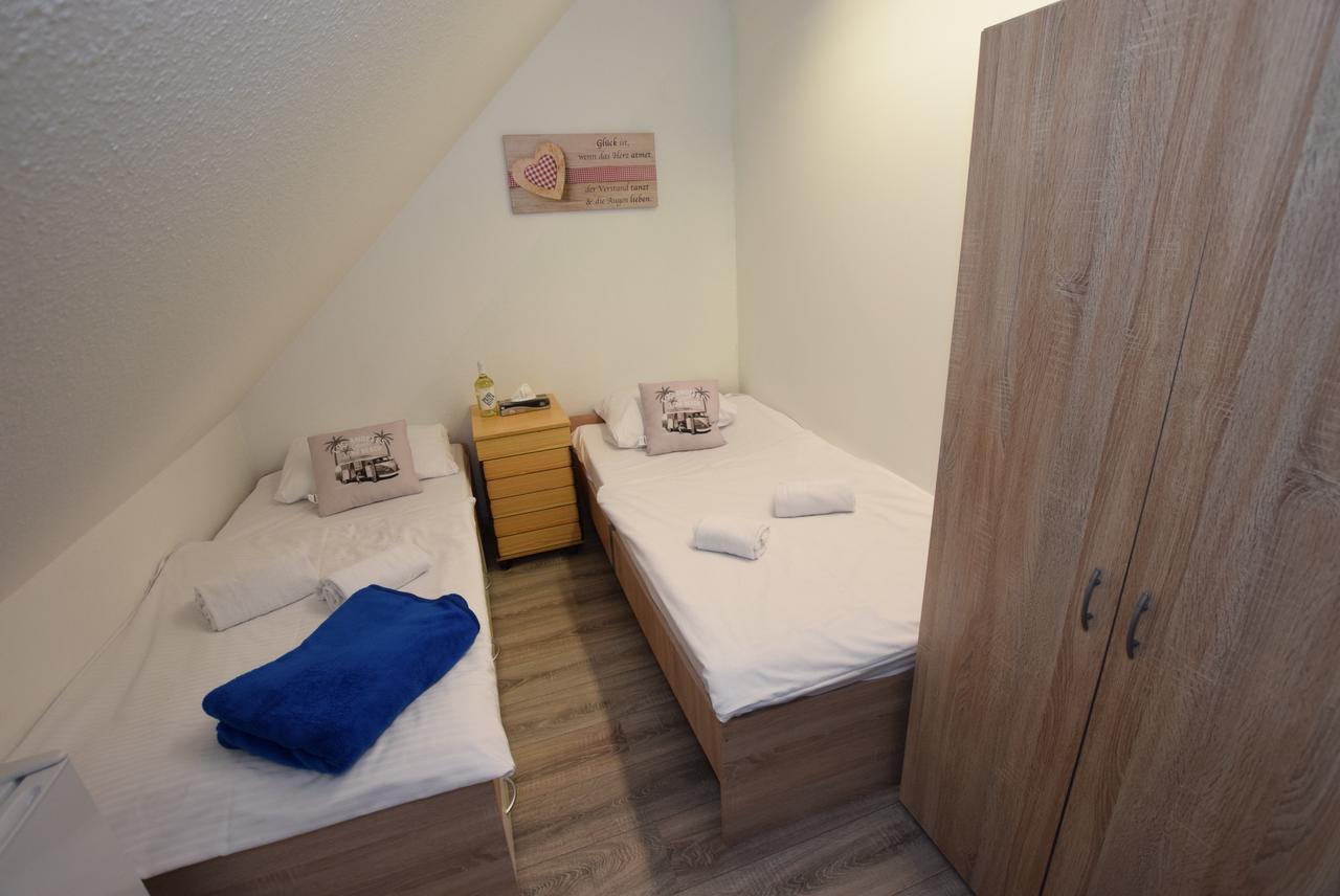 Monteurzimmer Kirchheim-Teck Kirchheim unter Teck Eksteriør bilde